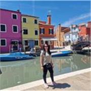 ¿Quieres mejorar tu español para viajar, trabajar o simplemente disfrutar del idioma?
¡Yo te ayudo!