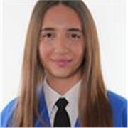Me llamo Alba, soy estudiante de 3º de carrera de pedagogía en Granada y quiero ofrecer clases particulares a niños de primaria