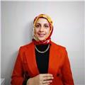 Ben hayat boyu öğrenme ve öğretme mottosunu misyon edinmiş bir matematik öğretmeniyim. Derslerim 4-5-6-7 ve 8.sınıflara yöneliktir