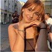 Studentessa livello C2 offre ripetizioni di inglese o lezioni di conversation a domicilio o da remoto