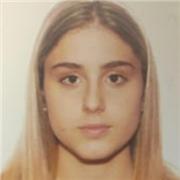 Estudiante de la universidad de Zaragoza dispuesta a ayudar a quien lo necesite con las matemáticas de CCSS