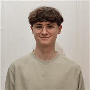 Ingénieur en cybersécurité, passionné de technologie - Donne des cours de maths (niveau primaire/collège/lycée)