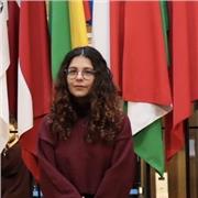 Professeur Natif d'Anglais pour Tous Niveaux – Étudiante en L2 LLCER, Passionnée par les Langues et l'Enseignement