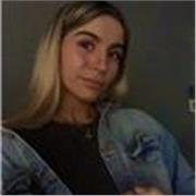 Sono una studentessa di 22 anni, con una forte passione per la lingua italiana. Vorrei insegnare l’italiano a piccoli e grandi!