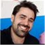 Soy graduado en Filología Hispánica y en Filología Clásica, con Másteres en Literatura Hispánica y en Enseñanza de Español para Extranjeros