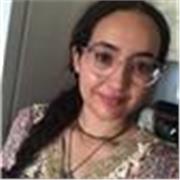 Soy estudiante universitaria y ofrezco clases de Lengua española y literatura tanto de primaria como de la ESO