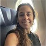 Soy una persona con mucha paciencia t dedicada con mis estudiantes