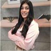 Profesora titulada con más de 10 años de experiencia en idioma Inglés a alumnos de todas las edades.