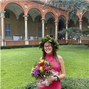 Laureata in Comunicazione offro aiuto compiti