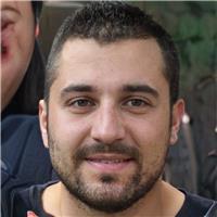 Profesor de programación, creación de páginas web, bases de datos, sistemas, seguridad y ofimática