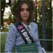 Docente di chimica insegna chimica a studenti di medie, superiori e università