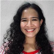 Maestra en salud con experiencia en clases de biología, química, microbiología e inmunología