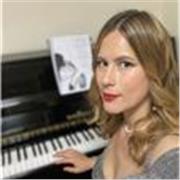 Lezioni di canto lirico e basi canto moderno per qualsiasi livello