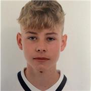 Profesor de matemáticas q imparte la materia a niños cursando en primaria y la ESO