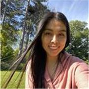 Mujer con vocación de enseñar, en especial Álgebra a personas de diferentes edades