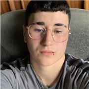 persona alegre,flexibe y dispuesto a nuevas cosa.Clases para niños con un nivel principiante o medio de inglés