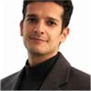 Passionate English teacher focused on helping students improve their language skills for academic and professional success.