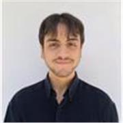 Profesor de filosofía, con enfoque en niños y adolecentes de diversos contextos educativos