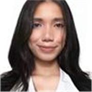 English teacher from the Philippines who can teach English to various ages through Literature and conversational learning.