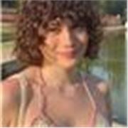 Soy una estudiante de Universidad que ayuda a niños y niñas entre 6 y 15 años a poder aprender de manera divertida y didáctica haciendo que el rendimiento escolar de estos tenga mejoria.