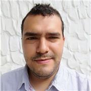 Soy Jaime, tu maestro de música. Me anima y reta saber que al día de hoy existe gente con la misma pasión que yo por este arte, solo sé que lo mejor está por suceder, por eso doy lo mejor de mí para que tengas la motivación de aprender y crecer!