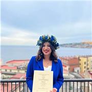 Laureata in giurisprudenza impartisce lezioni di diritto (pubblico e privato) a studenti del liceo e dell’Università