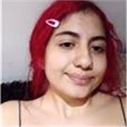 Estudiante de bachillerato que imparte clases a niños que cursen hasta el grado 6