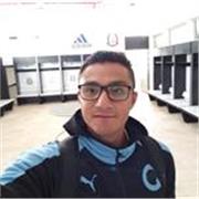 Soy preparador físico con Licenciatura en Educación Física y Ciencias del Deporte, estoy muy capacitado para impartir clases de Fútbol, Voleibol, Basquetbol, ademas de ser profesor de Educación Física y dedicarme al entrenamiento personal