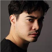 I'm a contemporary performance artist with 5 years experience in theatre, drama and film, working in schools and refugee centers.