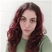 Soy una persona muy paciente y empática. Al ser nivel de primaria me adapto a cualquier tipo de asignatura, aunque me gustan en especial las ciencias.