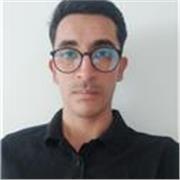 Profesor de matemáticas con sólida experiencia en la enseñanza a diferentes niveles educativos. Me caracteriza la pasión por mi labor, la paciencia y la capacidad de adaptar métodos claros y efectivos según las necesidades de cada estudiante