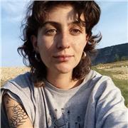 Laureata in Sociologia magistrale, liceo classico. Esperienza di doposcuola e aiuto compiti. Buona conoscenza inglese