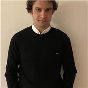 Offro lezioni private di diritto, in ogni branca, diritto costituzionale, diritto pubblico, privato, commerciale, lavoro, penale. Sono un neolaureato in giurisprudenza ed attuale praticante in uno studio legale