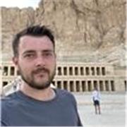 I have a native level of English and have a TEFL certification, I am able to help advance you English skills