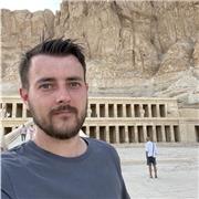 I have a native level of English and have a TEFL certification, I am able to help advance you English skills