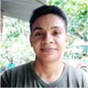 Graduado de teología con excelentes fundamentos académicos dispuesto a enseñar a seminaristas, estudiantes de colegio y comunidad particular que desee profundizar en el área