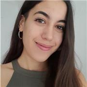 Soy una persona alegre, paciente y enamorada de la educación! E imparto clases de apoyo escolar de cualquier materia
