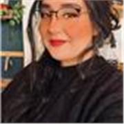 Profesora de apoyo para clases online. Aprender inglés de forma hablada