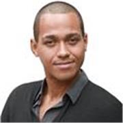 Experienced Native English Educator Helping Learners Build Confidence and Fluency