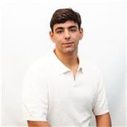 Estudiante de ingeniería de último curso apto para enseñar todo tipo de asignaturas de ciencias desde la ESO en adelante