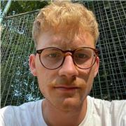 Laureato in matematica, a disposizione per preparare esami di Analisi, Geometria