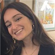 English tutor in London offering online lessons for children, teens, and adults.