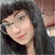 Educadora de párvulos y licenciada en educación con conocimientos para enseñanzas desde pre kinder hasta 4to básico