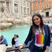 Laureata in Psicologia, in fase di abilitazione, offre ripetizioni e supporto allo studio in ambito psico-pedagogico, sociale ed umanistico a studenti appartenenti alle scuole di ogni ordine e grado