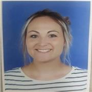 GCSE/IGCSE Science Tutor with 11 years' experience offering private tutoring to students online one-on-one.