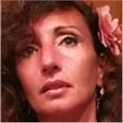 Pittrice, restauratrice ed insegnante privata di disegno e pittura, con esperienza decennale, offre lezioni di pittura con varie tecniche, principalmente acquarello e olio
