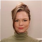 CELTA-Certified English Teacher Providing All-Level Online and At-Home Lessons with over 10 Years of Experience