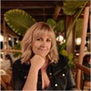 Traductora e intérprete examinada ofrece clases de apoyo en español