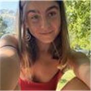 Estudiante de pedagogia en la upv, siempre e estudiado en euskera y domino el idioma perfectamente.