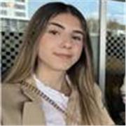Estudiante universitaria ofrece clases de Matemáticas para alumnos de Primaria y ESO